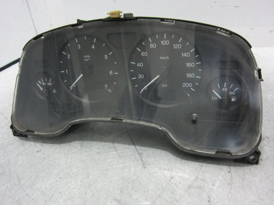 Foto de CUADRO INSTRUMENTOS OPEL ASTRA G BERLINA 1.6 (75 CV / 55 KW) referencia 90561454QN