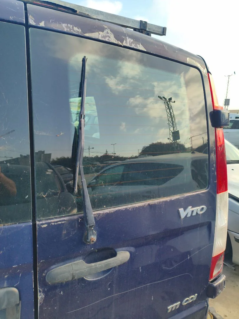 Foto de MOTOR LIMPIA TRASERO MERCEDES-BENZ VITO MIXTO (639) 2.1 CDI CAT (109 CV / 80 KW)