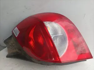 Foto de PILOTO TRASERO DERECHO RENAULT CLIO III GRANDTOUR referencia 89035080 foto 1
