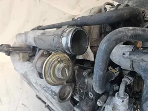 Foto de MOTOR COMPLETO RENAULT LAGUNA (B56) referencia G8T foto 2