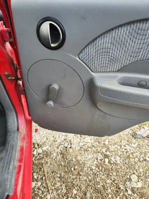 Foto de ELEVALUNAS TRASERO DERECHO CHEVROLET KALOS 1.2 CAT (72 CV / 53 KW)