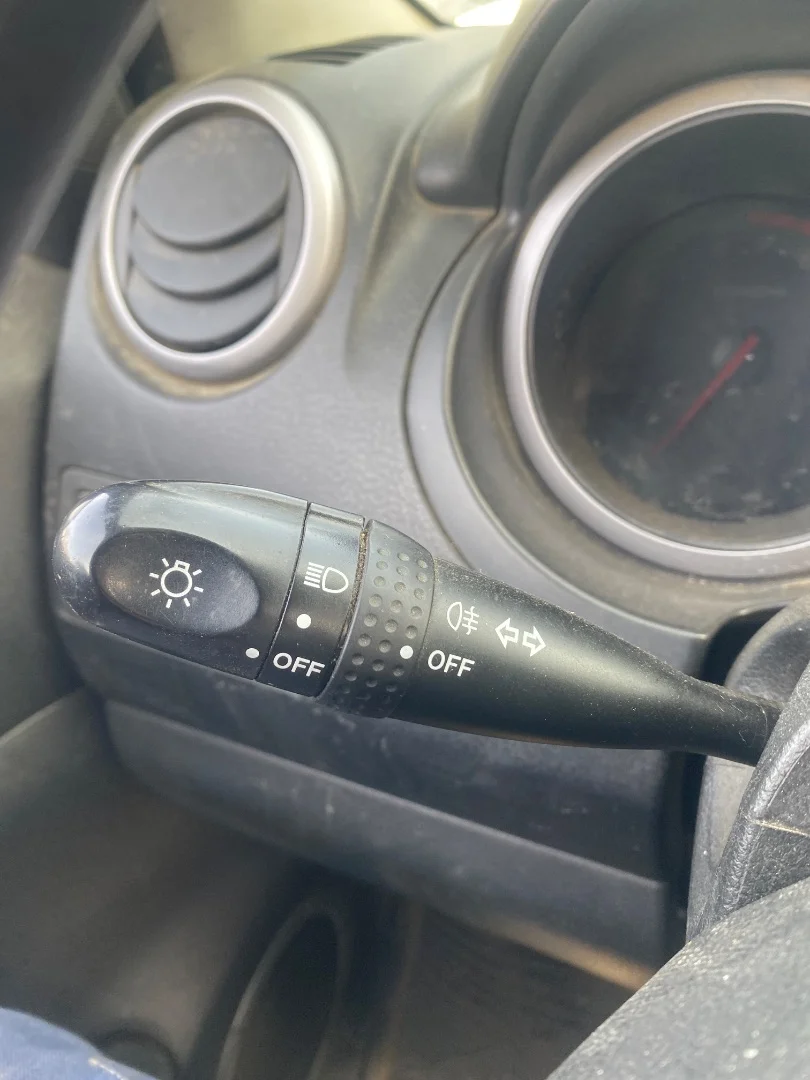 Foto de MANDO INTERMITENTES SUZUKI GRAND VITARA (JB/JT) 2.0 16V CAT (140 CV / 103 KW)