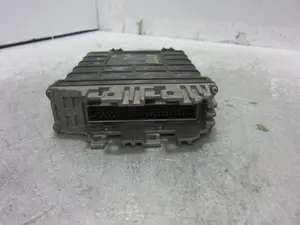 Foto de CENTRALITA MOTOR UCE VOLKSWAGEN GOLF III (1H1)(11.1991) 2.0 (116 CV / 85 KW) referencia 037906024B foto 3