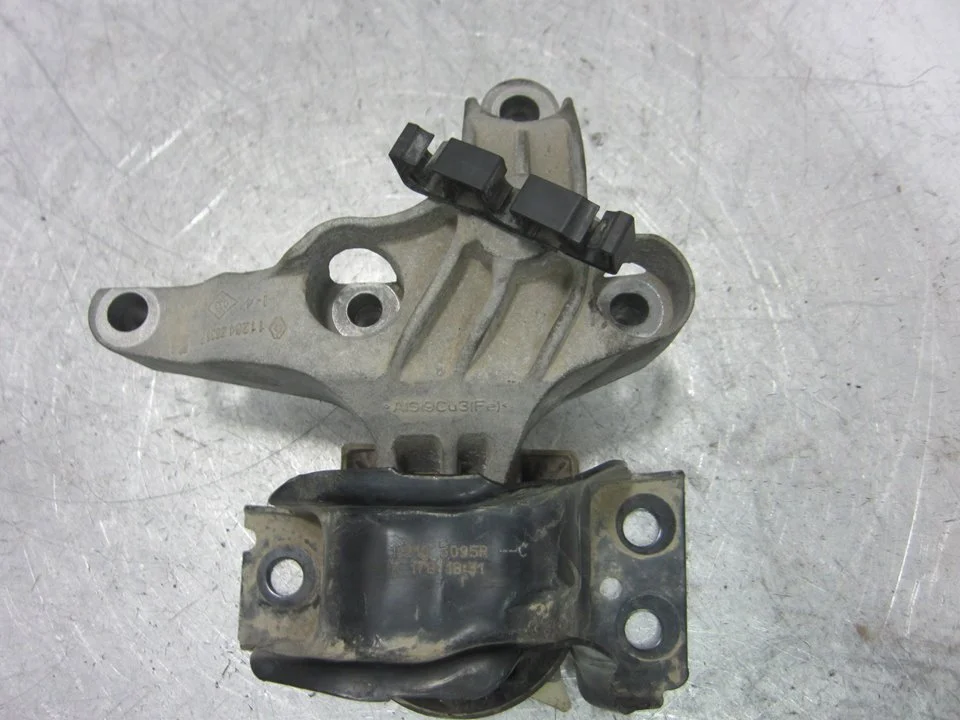 Foto de SOPORTE MOTOR DERECHO DACIA LOGAN MCV II FAMILIAR referencia 112103095RC