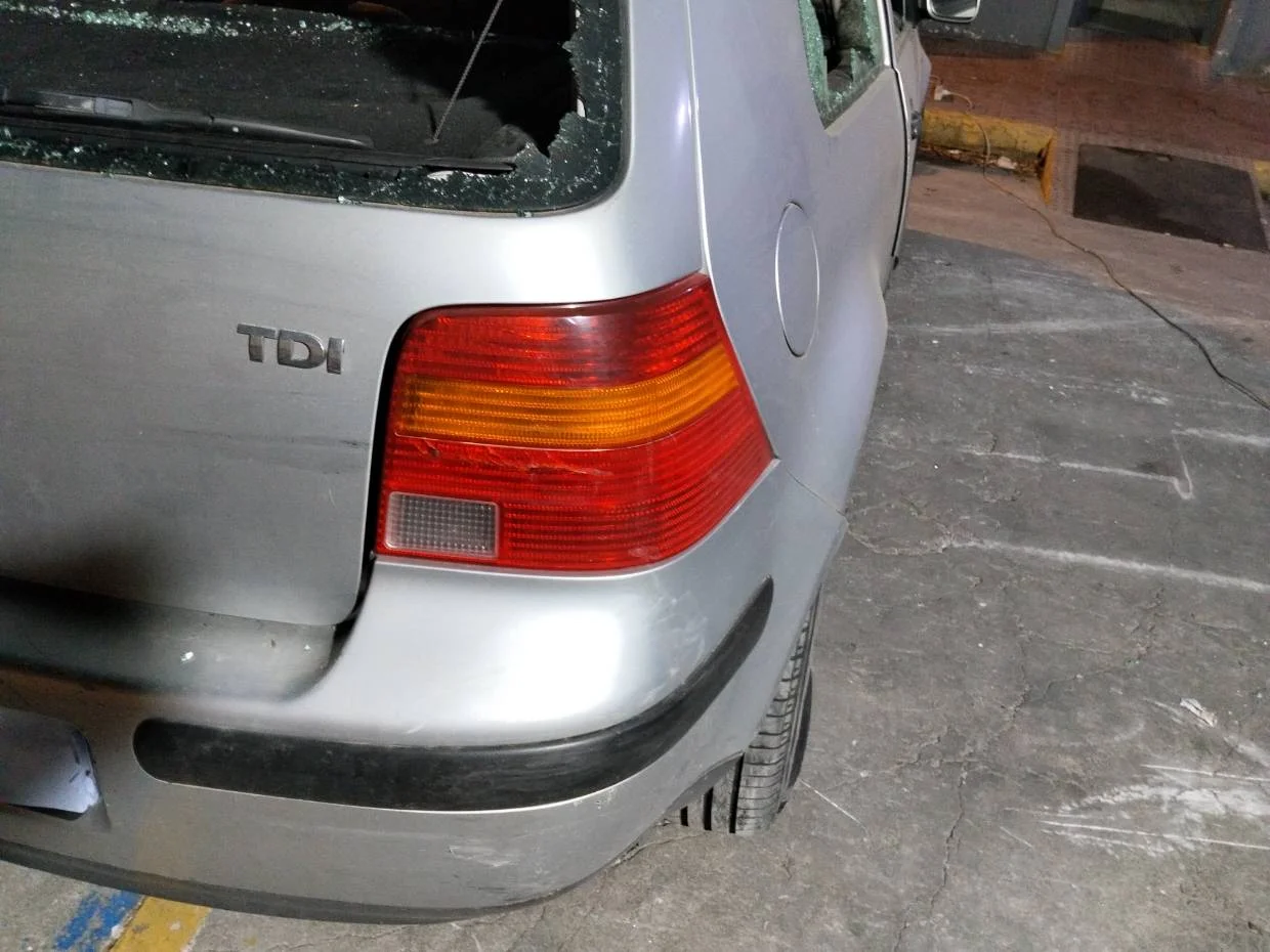 Foto de PILOTO TRASERO DERECHO VOLKSWAGEN GOLF IV BERLINA (1J1)(10.1997)