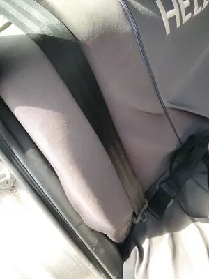 Foto de CINTURON SEGURIDAD TRASERO DERECHO SEAT IBIZA (6L1) 1.9 SDI (64 CV / 47 KW)