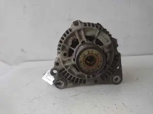 Foto de ALTERNADOR SEAT CORDOBA BERLINA (6K2) 1.9 SDI (64 CV / 47 KW) referencia 026903028J foto 6