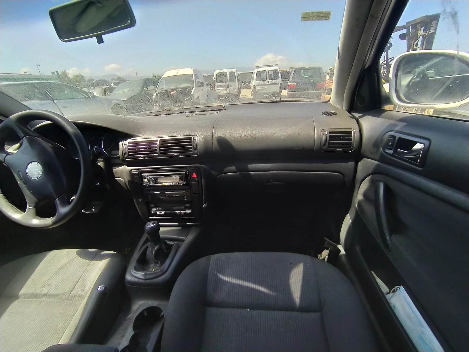 Foto de AIRBAG DELANTERO DERECHO VOLKSWAGEN PASSAT BERLINA (3B3) 1.9 TDI (131 CV / 96 KW) referencia 3B0880204H