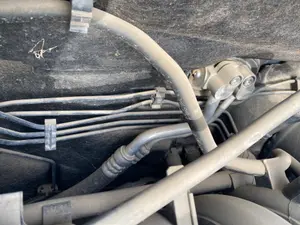 Foto de TUBOS AIRE ACONDICIONADO VOLKSWAGEN POLO IV (9N3) 1.4 FSI (86 CV / 63 KW)