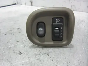 Foto de MANDO REGULACION FAROS CHEVROLET ALERO 2.4 CAT (141 CV / 104 KW) referencia 22616414 foto 1