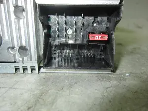Foto de SISTEMA AUDIO / RADIO CD CITROEN C4 PICASSO 1.6 16V HDi FAP (109 CV / 80 KW) referencia 9664769777 foto 2