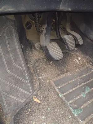 Foto de PEDAL EMBRAGUE PEUGEOT 308 1.6 16V HDi (90 CV / 66 KW)