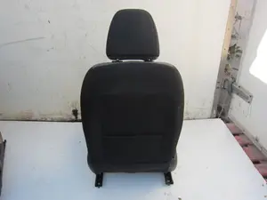 Foto de JUEGO ASIENTOS COMPLETO HYUNDAI I20 (GB) 1.2 16V CAT (84 CV / 62 KW) foto 18