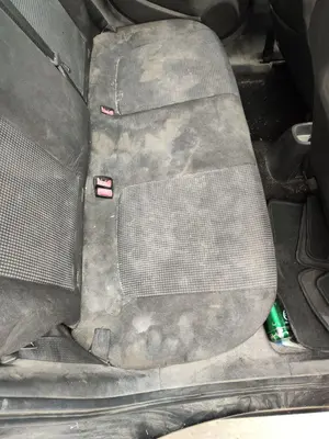 Foto de ASIENTOS TRASERO DERECHO OPEL CORSA D 1.3 16V CDTI (75 CV / 55 KW)