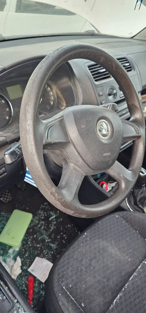 Foto de VOLANTE SKODA FABIA (5J2) 1.2 (60 CV / 44 KW) referencia 3T0419091 FKZ