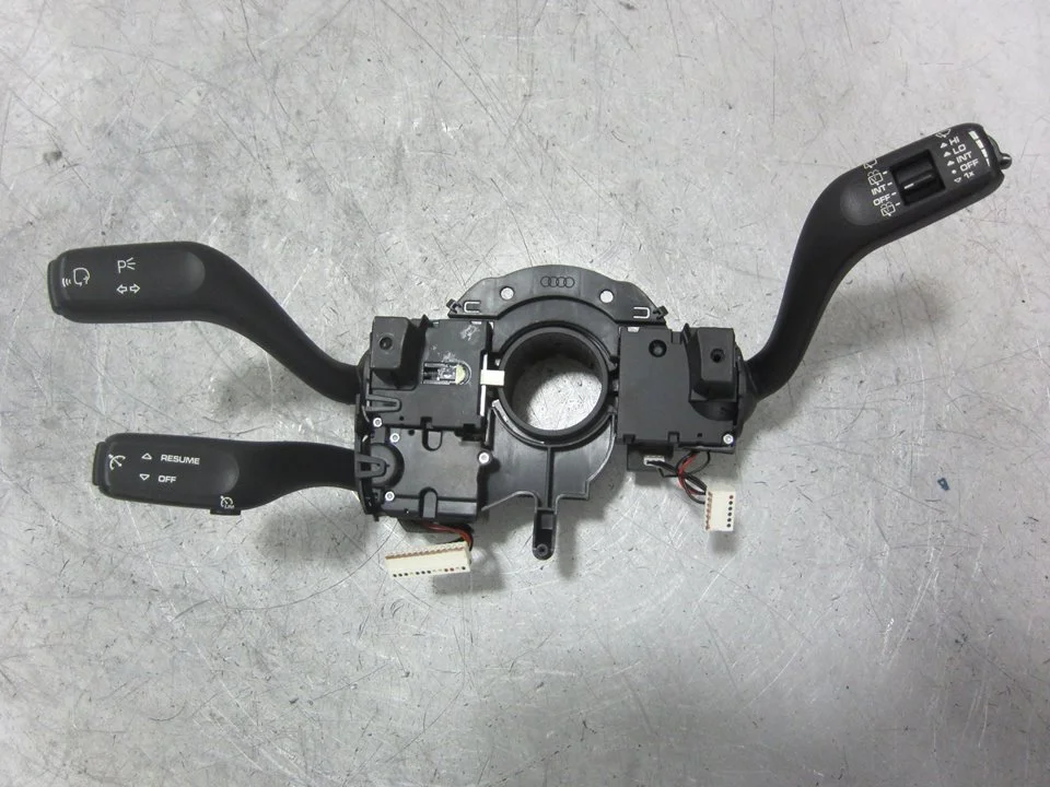 Foto de MANDO MULTIFUNCION PORSCHE MACAN (95BA) referencia 95B953502AL