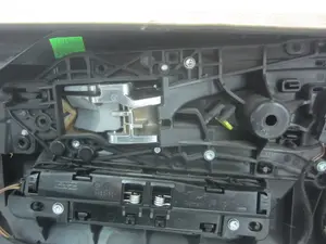 Foto de MANETA INTERIOR TRASERA DERECHA PORSCHE CAYENNE (TIPO 92A) 4.8 V8 CAT (400 CV / 294 KW) referencia 7P5837020 foto 3