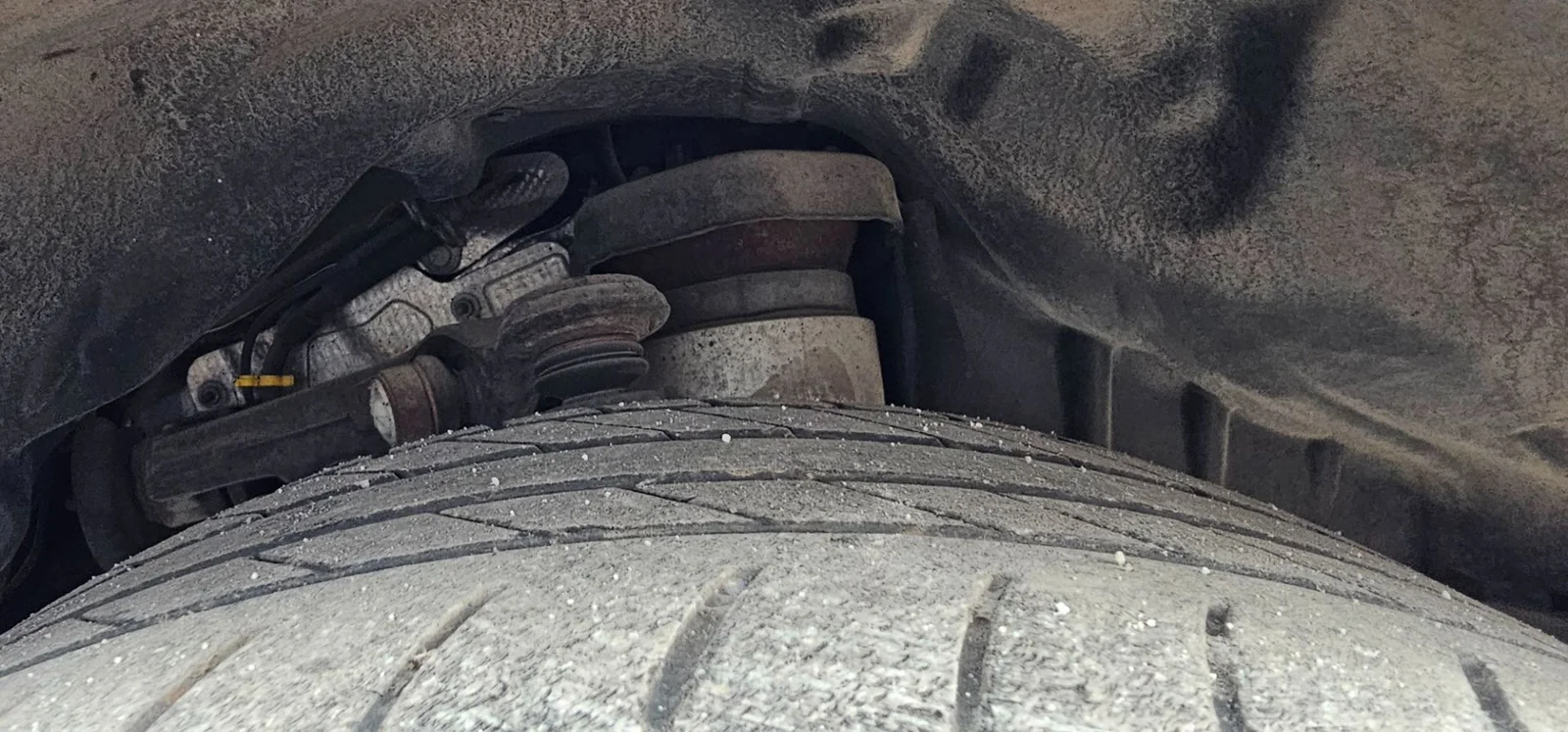 Foto de BALONA NEUMATICA DELANTERA DERECHA LAND ROVER RANGE ROVER SPORT 3.6 TD V8 (272 CV / 200 KW)