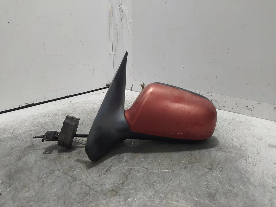 Foto de RETROVISOR IZQUIERDO CITROEN XSARA FAMILIAR 2.0 HDi CAT (RHY / DW10TD) (90 CV / 66 KW) referencia 9636882077