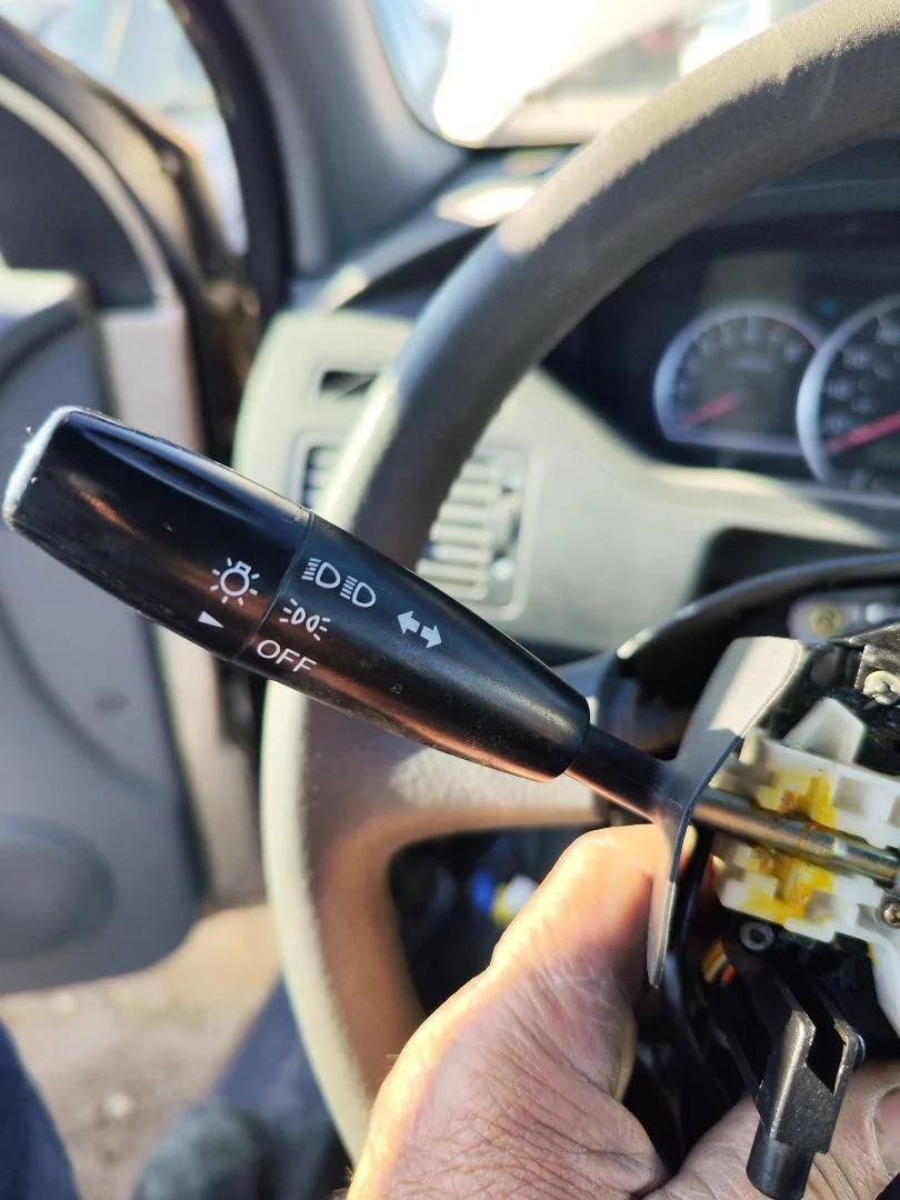 Foto de MANDO INTERMITENTES KIA CARENS (RS) 1.8 16V CAT (126 CV / 93 KW)
