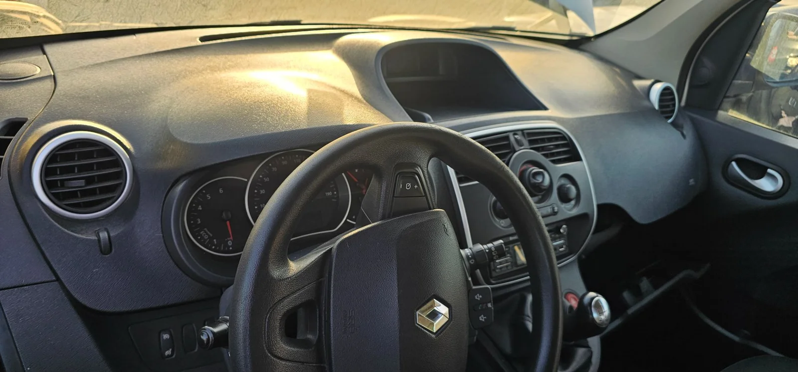 Foto de AIRBAG DELANTERO DERECHO RENAULT KANGOO II (F/KW0) 1.5 dCi Diesel FAP (90 CV / 66 KW)