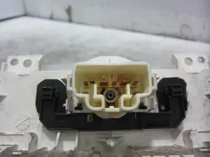 Foto de MANDO CLIMATIZADOR PEUGEOT 107 1.0 CAT (384F) (68 CV / 50 KW) referencia 69610001A7 foto 4