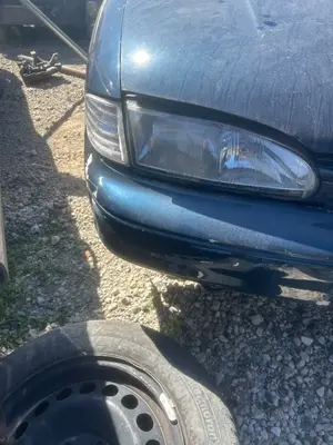 Foto de FARO ANTINIEBLA IZQUIERDO FORD MONDEO FD BERL./TURNIER 1.8 16V CAT (116 CV / 85 KW)
