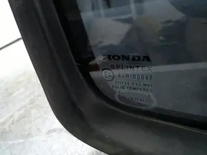 Foto de LUNA CUSTODIA TRASERA DERECHA HONDA CR-V (RD8) 2.0 VTEC CAT (150 CV / 110 KW) referencia 43R00048 foto 3