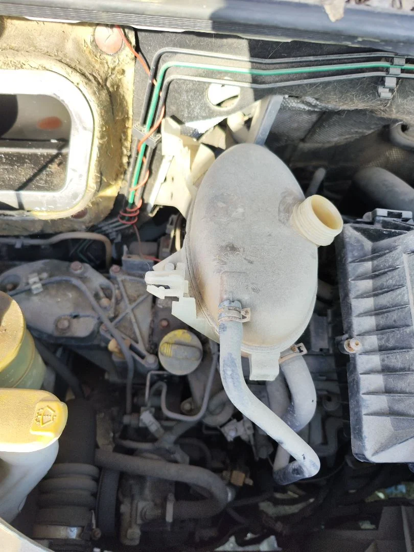 Foto de MOTOR COMPLETO NISSAN INTERSTAR (X70) 2.5 dCi Diesel CAT (114 CV / 84 KW) referencia G9U
