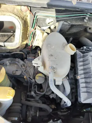 Foto de MOTOR COMPLETO NISSAN INTERSTAR (X70) 2.5 dCi Diesel CAT (114 CV / 84 KW) referencia G9U