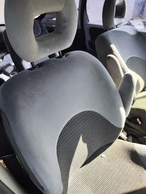 Foto de ASIENTO DELANTERO DERECHO CITROEN XSARA PICASSO 1.6 HDi CAT (9HY / DV6TED4) (109 CV / 80 KW) foto 2