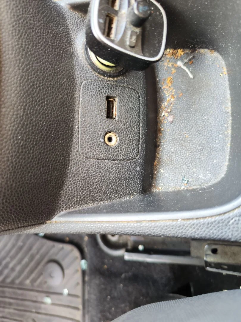Foto de INTERRUPTOR FORD FIESTA (CNN) 1.5 TDCi CAT (75 CV / 55 KW)
