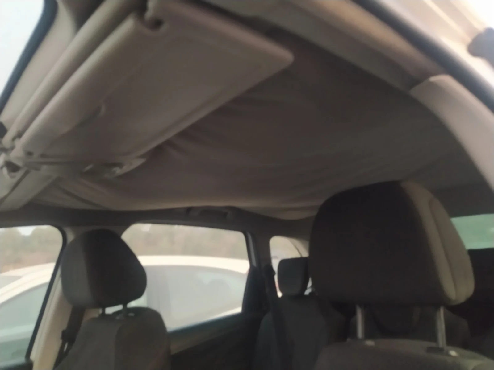 Foto de PARASOL IZQUIERDO CITROEN C4 PICASSO 1.6 HDi FAP (112 CV / 82 KW)