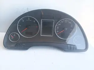 Foto de CUADRO INSTRUMENTOS AUDI A4 AVANT (8E) 2.5 V6 24V TDI (163 CV / 120 KW) referencia 1036901830