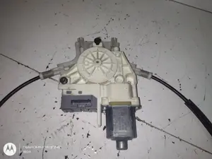 Foto de ELEVALUNAS TRASERO DERECHO PEUGEOT 407 2.0 16V HDi FAP CAT (RHR / DW10BTED4) (136 CV / 100 KW) referencia R994334103 foto 2