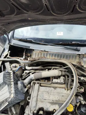 Foto de BRAZO LIMPIA DELANTERO IZQUIERDO OPEL CORSA C 1.2 16V CAT (Z 12 XEP / LB4) (80 CV / 59 KW)