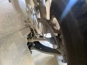 Foto de BRAZO SUSPENSION DELANTERO IZQUIERDO NISSAN QASHQAI (J10) 2.0 16V CAT (141 CV / 104 KW)