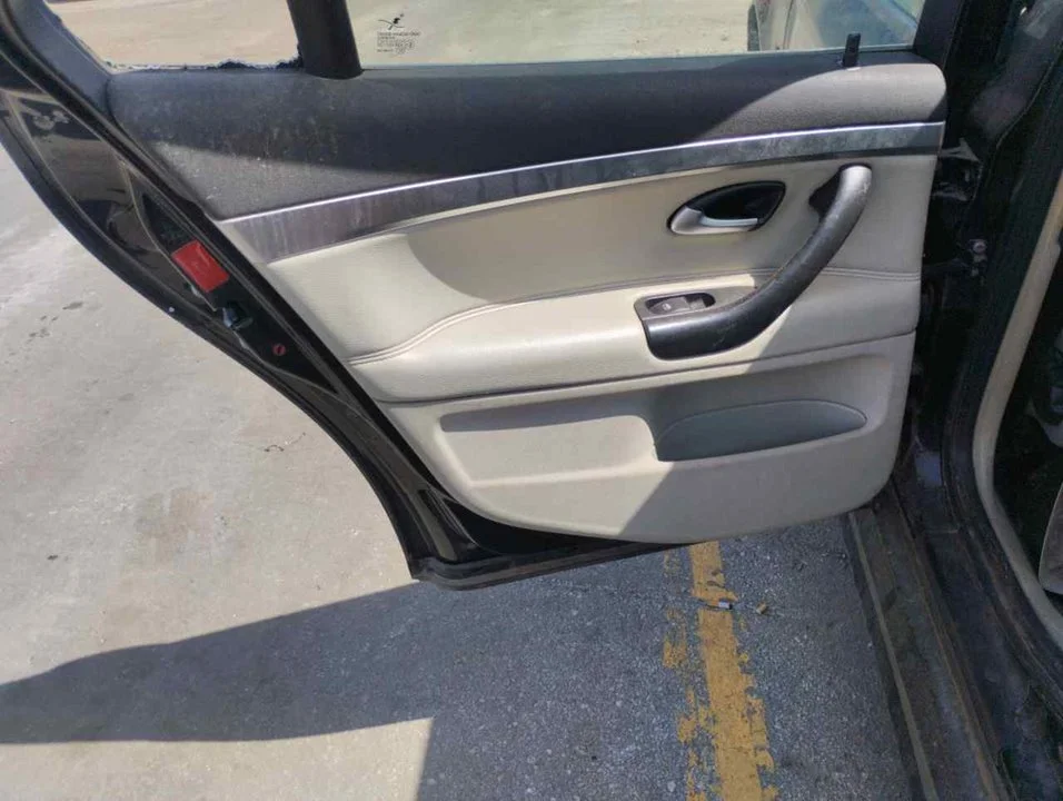 Foto de GUARNECIDO PUERTA TRASERA IZQUIERDA SAAB 9-3 BERLINA 1.9 TiD CAT (150 CV / 110 KW)