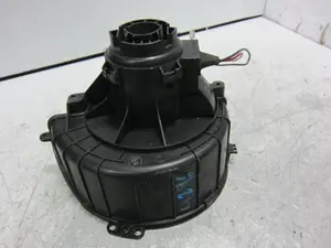 Foto de MOTOR CALEFACCION OPEL ASTRA H BERLINA 1.7 16V CDTI (101 CV / 74 KW) referencia 855601156 foto 2