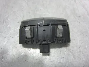 Foto de INTERRUPTOR FIAT 500L (330) 1.3 16V JTD CAT (84 CV / 62 KW) referencia 735575243 foto 2
