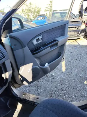 Foto de ELEVALUNAS DELANTERO DERECHO KIA CARENS (RS) 1.8 16V CAT (126 CV / 93 KW)