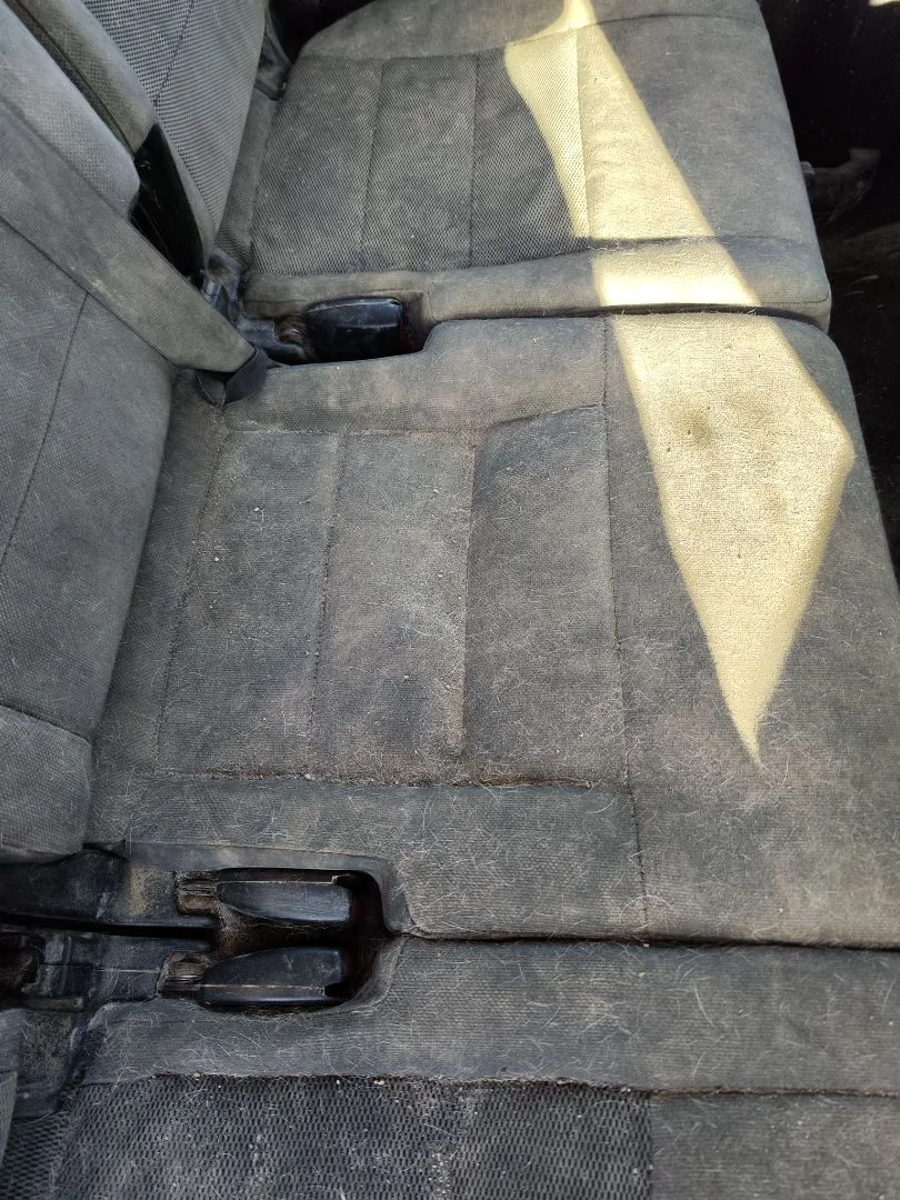 Foto de ASIENTO TRASERO MEDIO LAND ROVER DISCOVERY 2.7 Td V6 CAT (190 CV / 140 KW)