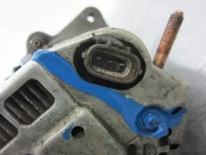 Foto de ALTERNADOR HYUNDAI ACCENT (LC) referencia 3730027502 foto 4