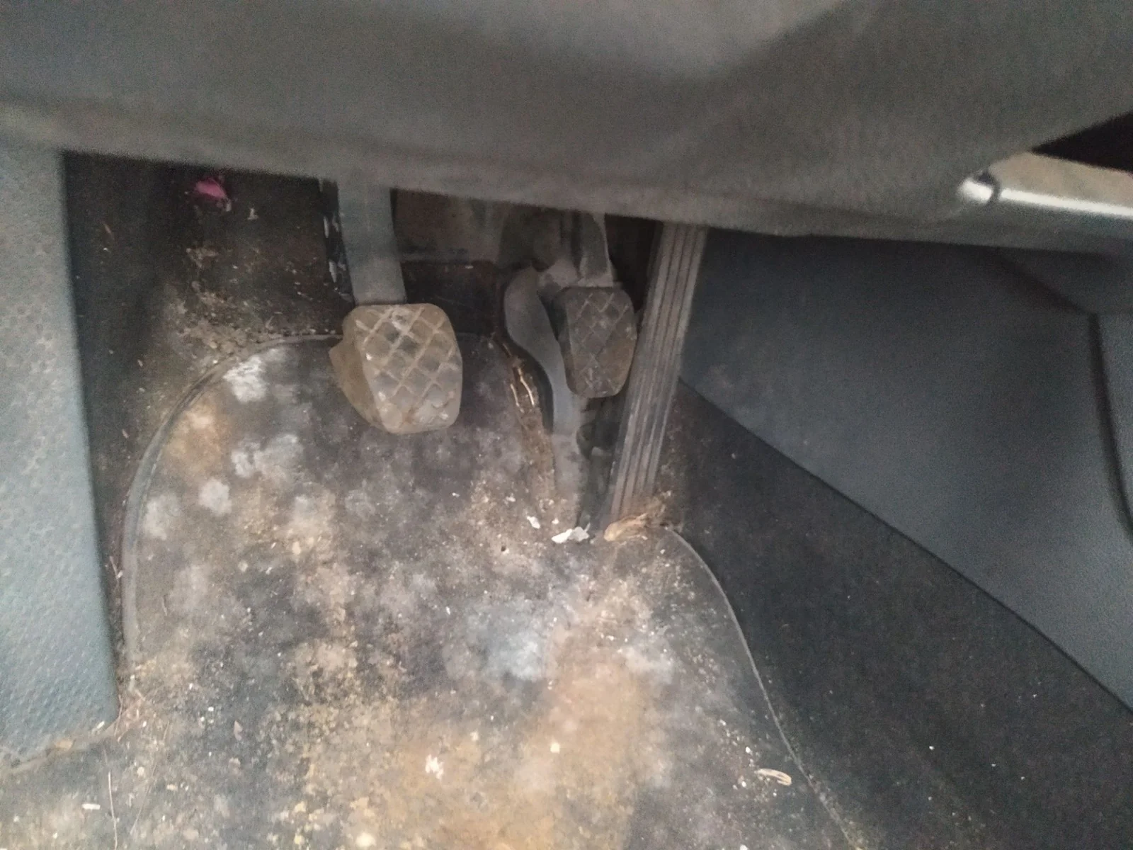 Foto de PEDAL FRENO VOLKSWAGEN GOLF V (1K1)(10.2003) 1.9 TDI (105 CV / 77 KW)