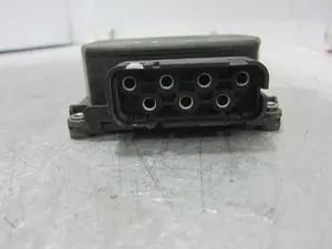Foto de MODULO ELECTRONICO VOLKSWAGEN TOURAN (1T2) 1.9 TDI (105 CV / 77 KW) referencia 6Q0906525 foto 5