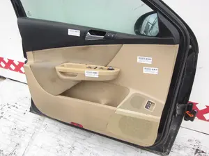 Foto de ELEVALUNAS DELANTERO IZQUIERDO VOLKSWAGEN PASSAT BERLINA (3C2) 2.0 TDI (140 CV / 103 KW)