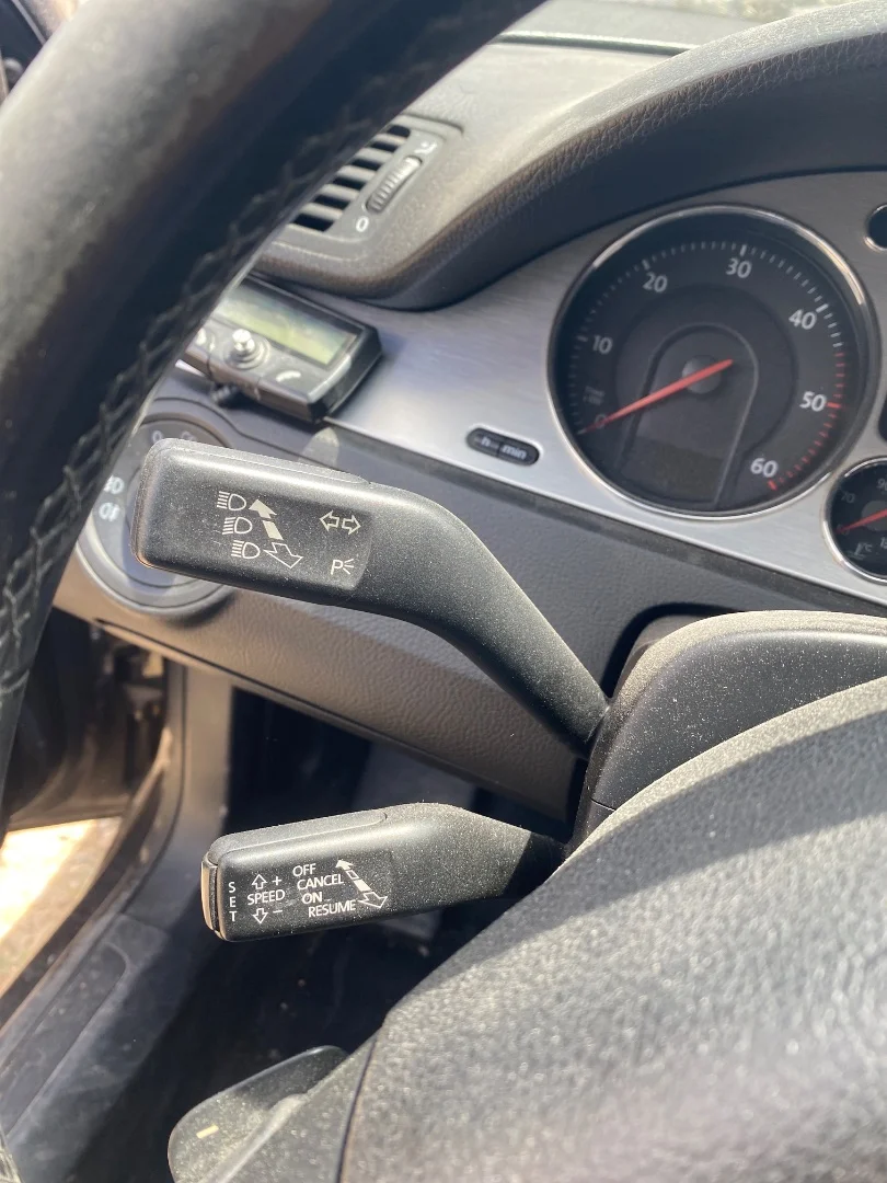 Foto de MANDO MULTIFUNCION VOLKSWAGEN PASSAT VARIANT (3C5) 2.0 TDI DPF (170 CV / 125 KW)