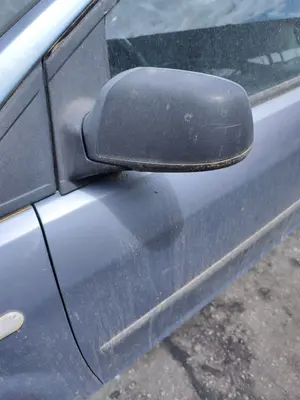 Foto de RETROVISOR IZQUIERDO FORD FOCUS BERLINA (CAP) 1.8 TDCi Turbodiesel CAT (116 CV / 85 KW) referencia 1500619 foto 6