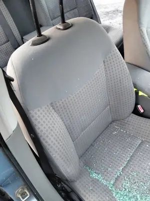 Foto de ASIENTO DELANTERO DERECHO RENAULT LAGUNA II (BG0) 1.9 dCi Diesel CAT (101 CV / 74 KW) foto 2