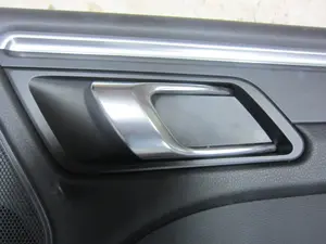 Foto de MANETA INTERIOR TRASERA DERECHA PORSCHE MACAN (95BA) referencia 95B837020